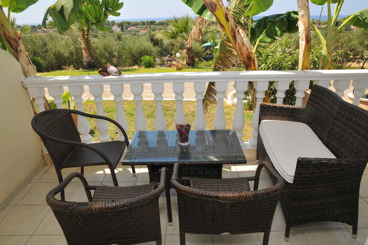 Ionion Star Hotel Tholon Exterior foto